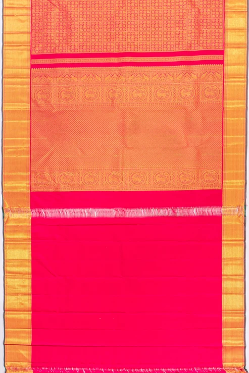 Taranga Kanchi Silk Checks And Butta Red Saree